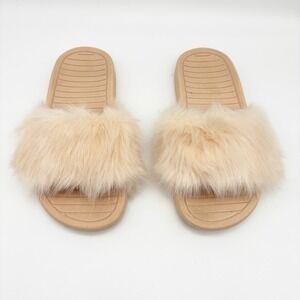 AKID Aston Blush Pink Faux Fur Slides Size 3